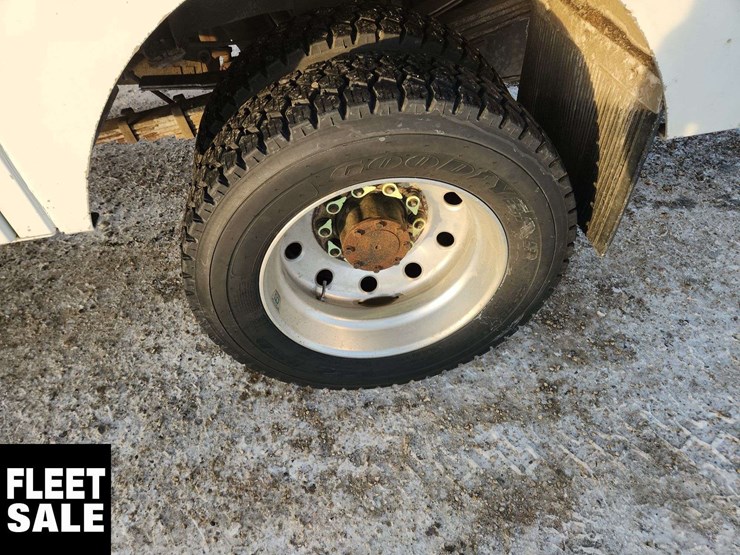 2014-ram-5500-4x4-s/a-service-truck-image-36