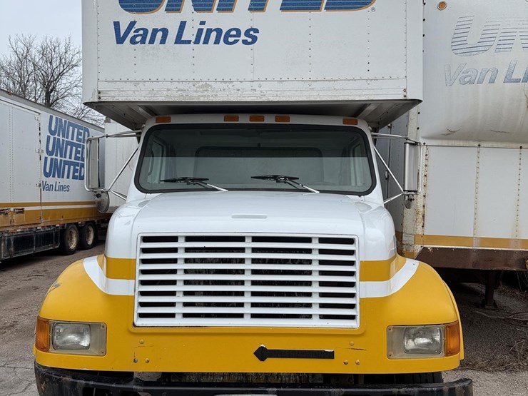 2000-international-4700-image-2