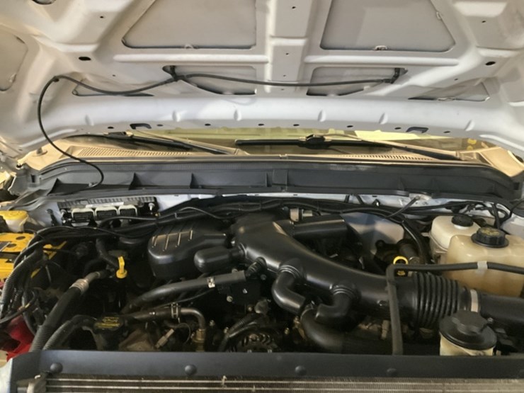 2013-ford-f450-image-11