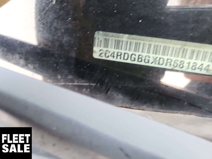 2013-dodge-grand-caravan-se-image-40