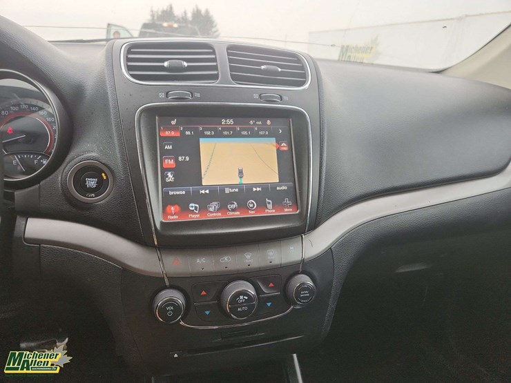 2018-dodge-journey-image-13