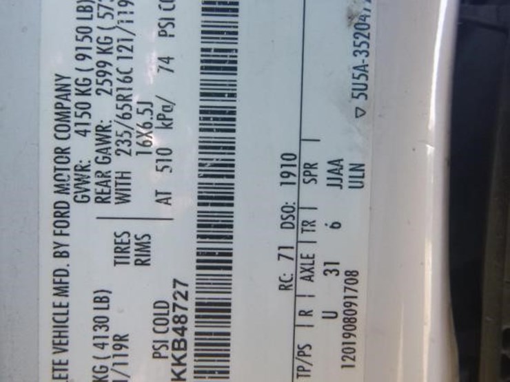 2019-ford-transit-image-21