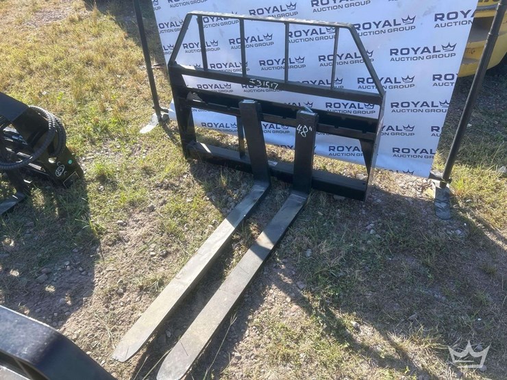 2025-kivel-48in-forks-and-frame-skid-steer-attachment-image-2