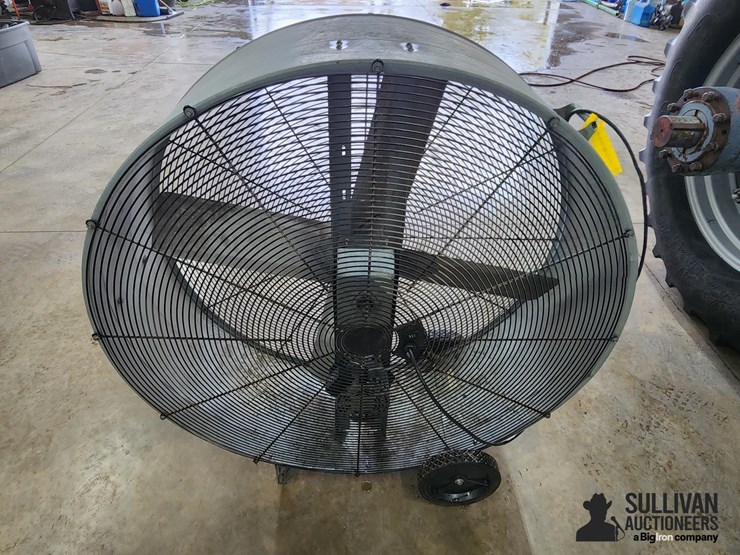 maxx-air-shop-fan-image-4