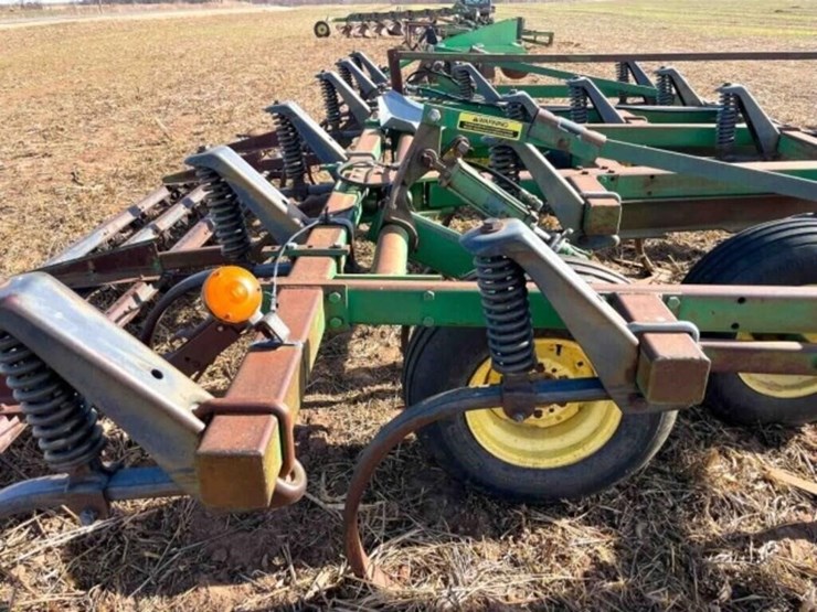 john-deere-610-image-9