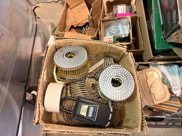 assortment-of-nails-fasteners-/w-misc-material-image-2