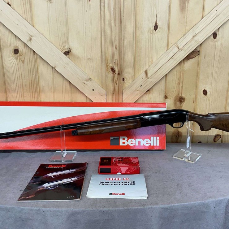 Benelli Super 90 Left Hand Montefeltro 12 Gauge Semiauto Shotgun