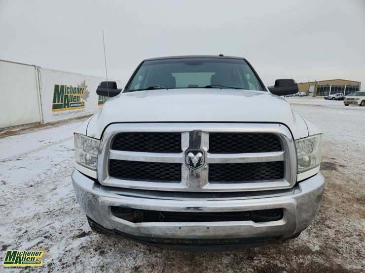 2016-dodge-2500-image-20