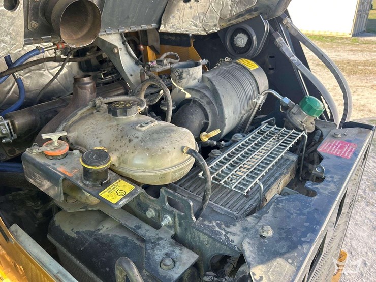 2020-deere-333g-image-8