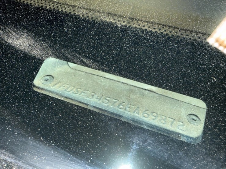 2006-ford-f350-image-16