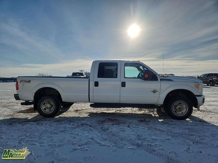 2015-ford-f350-sd-image-8