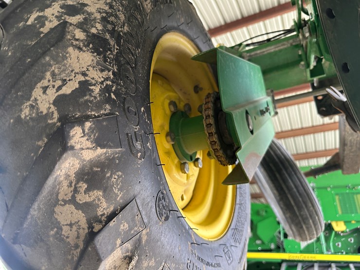 john-deere-1725-image-9