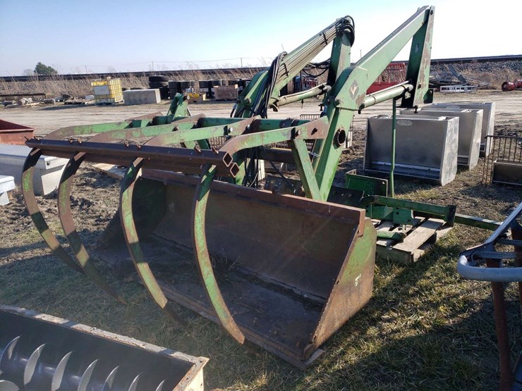 john-deere-158-image-4