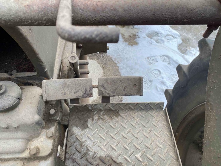 sheppard-diesel-tractor-image-32