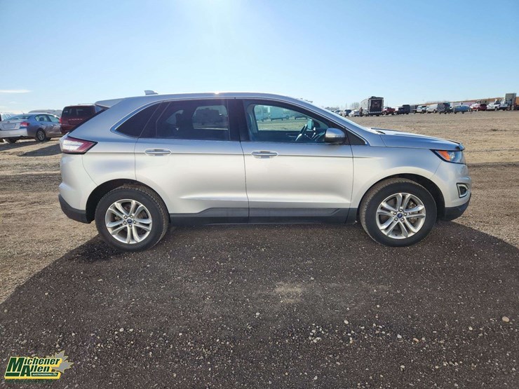 2017-ford-edge-sel-image-8
