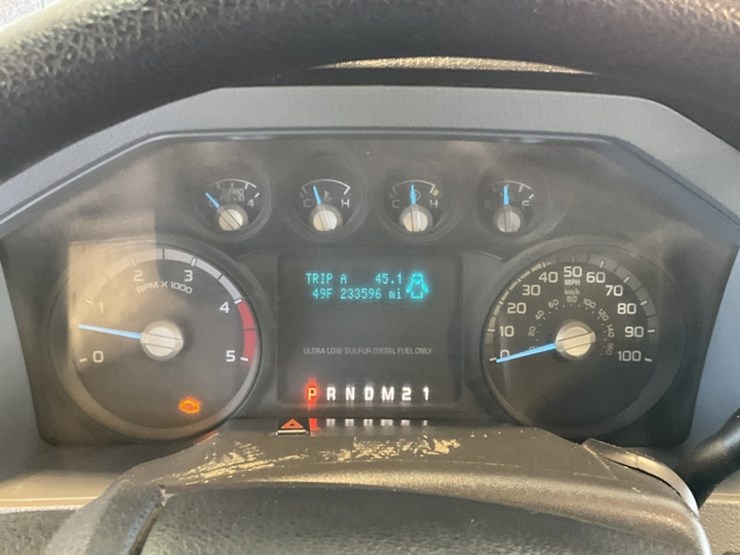 2015-ford-f550-image-19