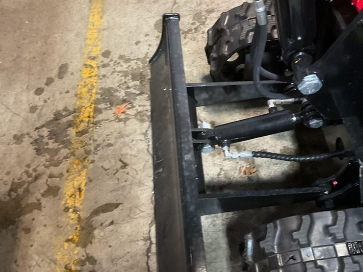 (inv.50009)-new-unused-miva-va13-mini-excavator,-13.5-gas-engine,-manual-thumb,-15"-bucket,-blade-image-7