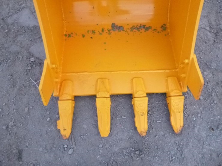 caterpillar-305-image-6