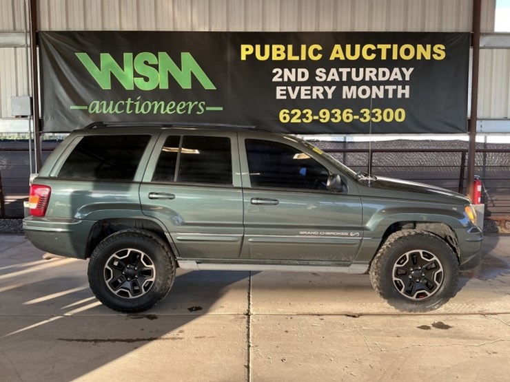 2004-jeep-grand-cherokee-image-1