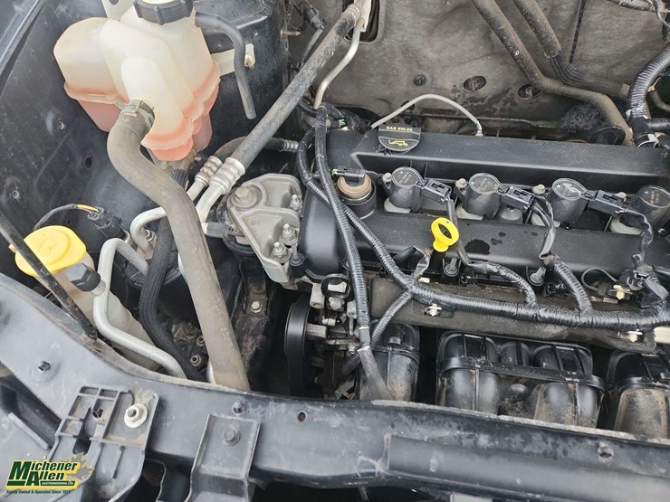 2012-ford-escape-xlt-image-25