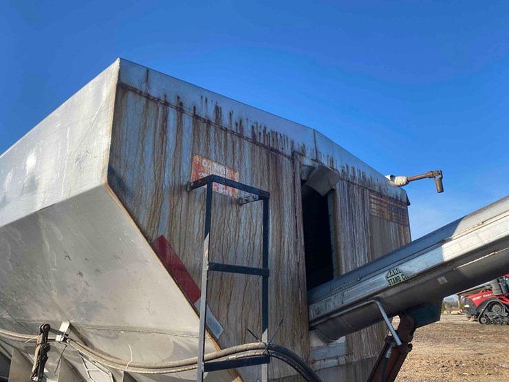 adams-ss-fertilizer-bed-image-13