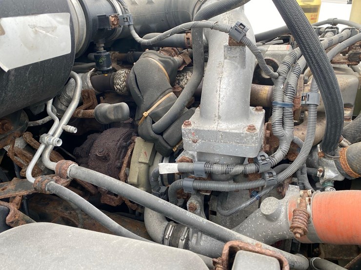 2018-hino-338-image-33