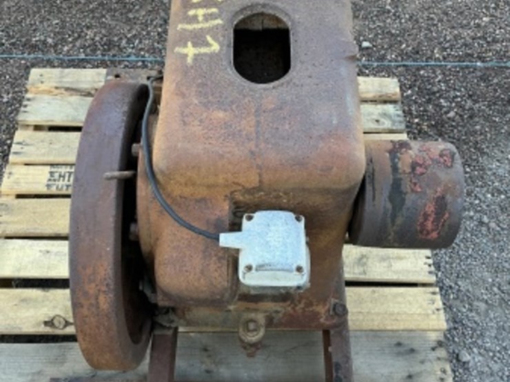 international-type-lb-engine-image-5