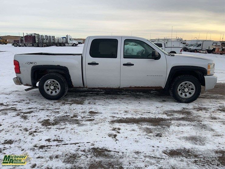 2010-chevrolet-silverado-1500-image-8