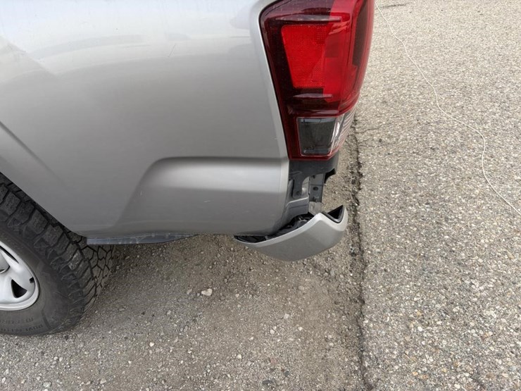 2020-toyota-tacoma-image-28