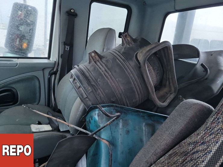 2007-international-workstar-7400-image-20