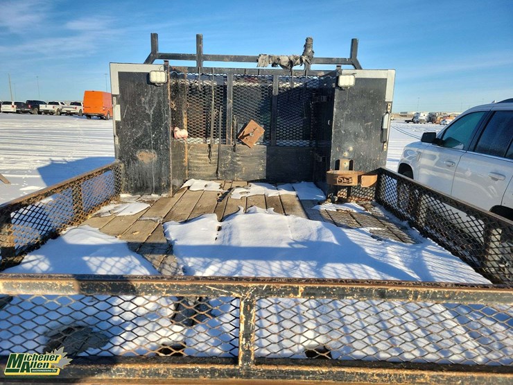 2011-ford-f350-image-23