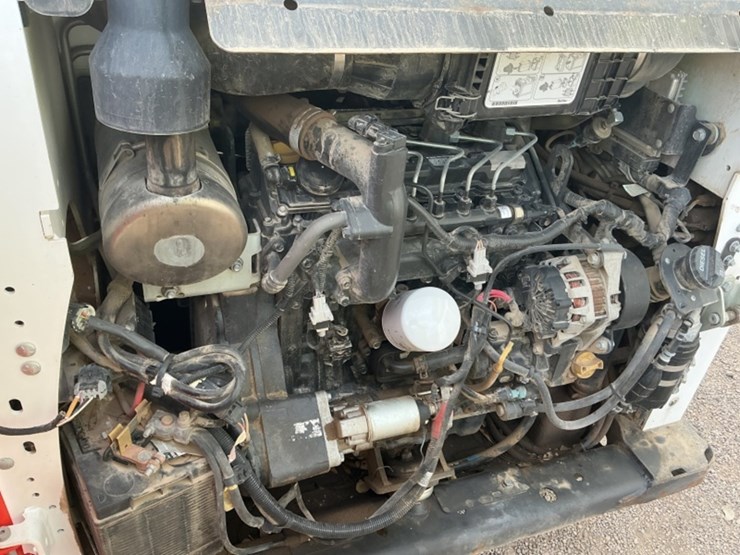 2019-bobcat-s630-image-9