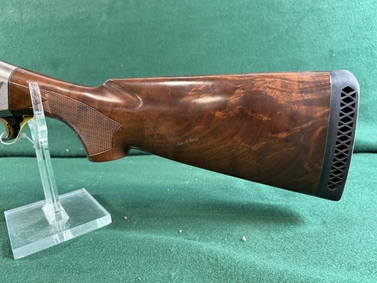 benelli-legacy-12-ga-shotgun-image-9