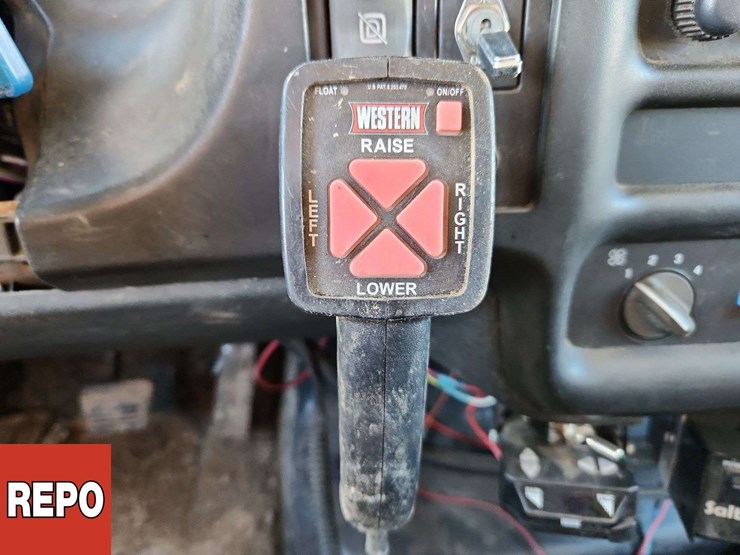 2007-gmc-topkick-c5500-image-29