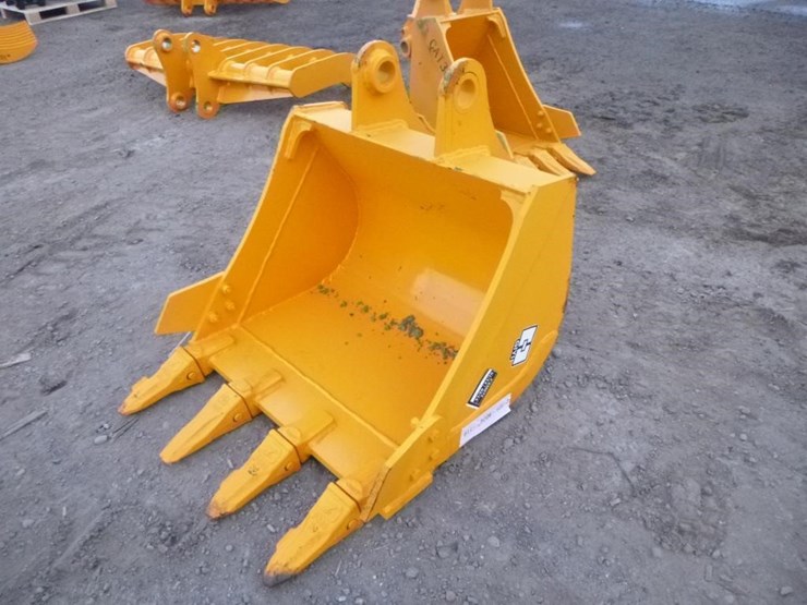 caterpillar-305-image-1