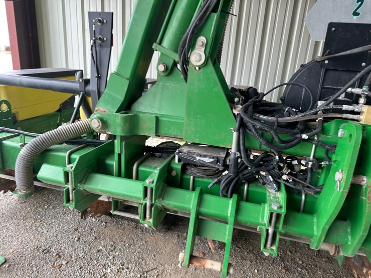 john-deere-1725-image-27
