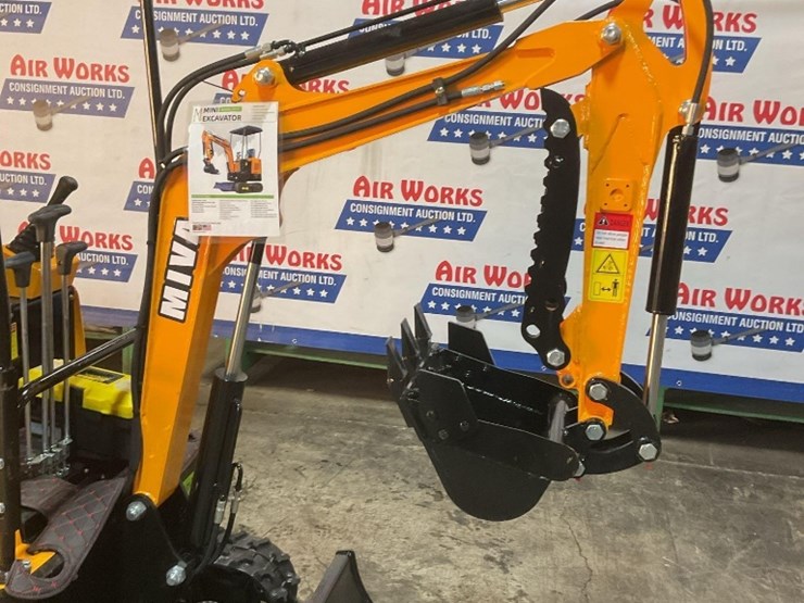 (inv.50012)-new-unused-miva-va15-mini-excavator,-13.5-hp-gas-engine,-aux.-hydraulics,-15"-bucket,-image-15