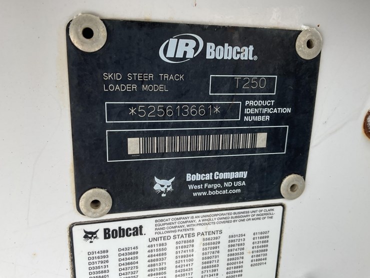 bobcat-t250-image-4