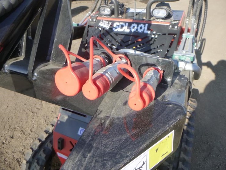 2025-sdlool-sl380r-skid-steer-track-loader-image-12