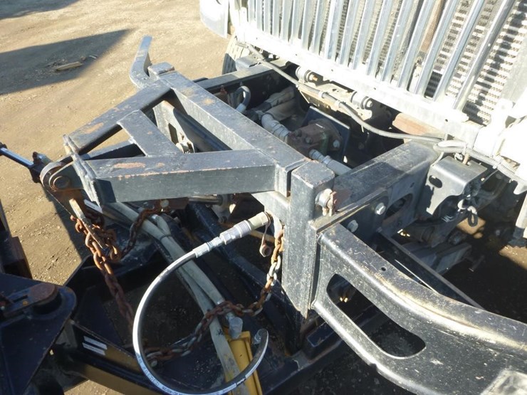 2004-international-7400-image-18