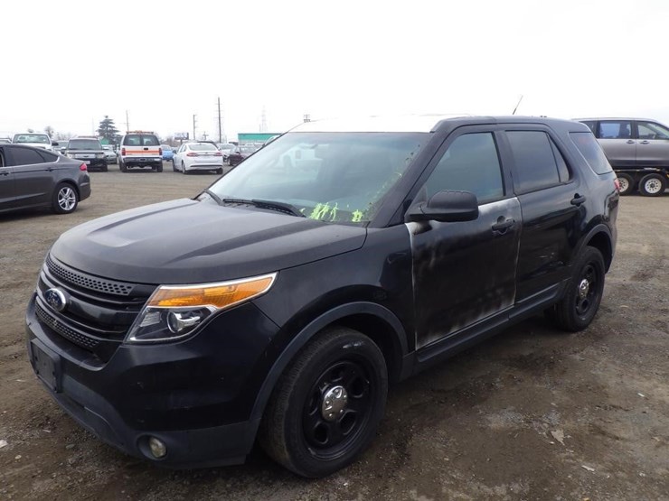 2014-ford-explorer-image-1