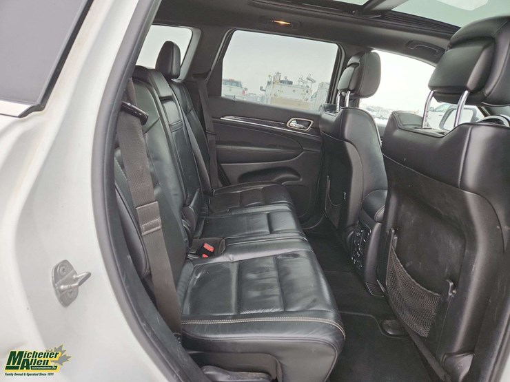 2014-jeep-grand-cherokee-image-26