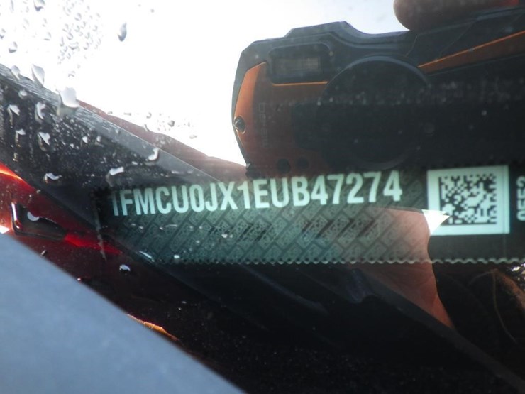 2014-ford-escape-image-15