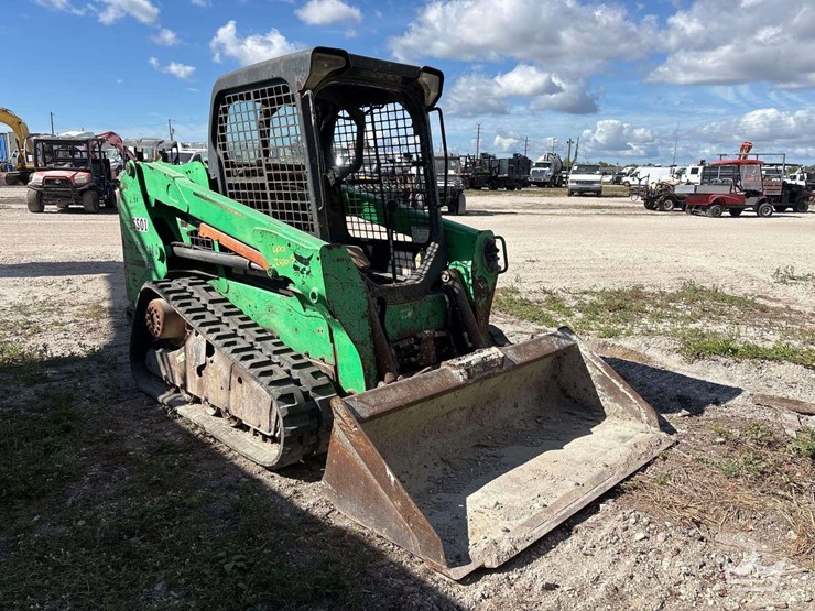2014-bobcat-t550-image-2