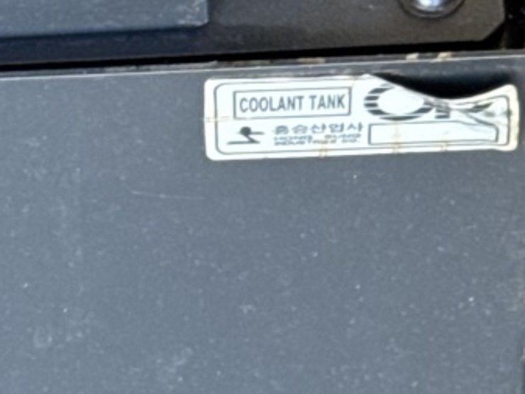 2012-doosan-puma-400m-cnc-lathe-image-11