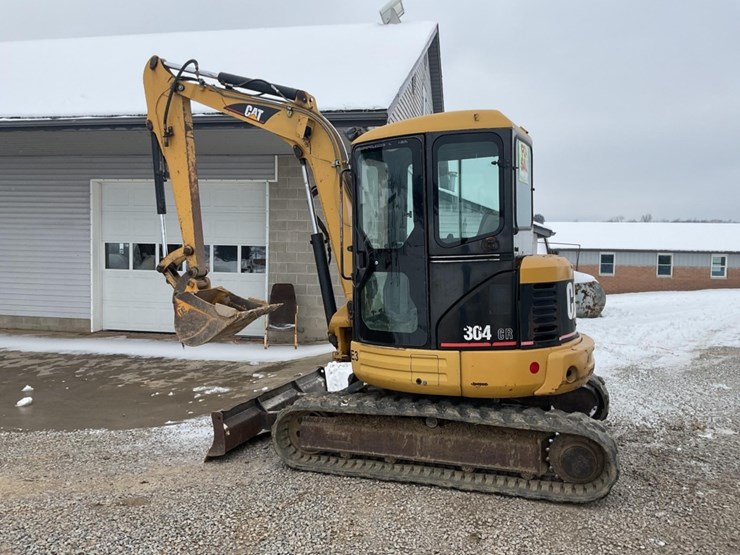 caterpillar-304cr-image-4