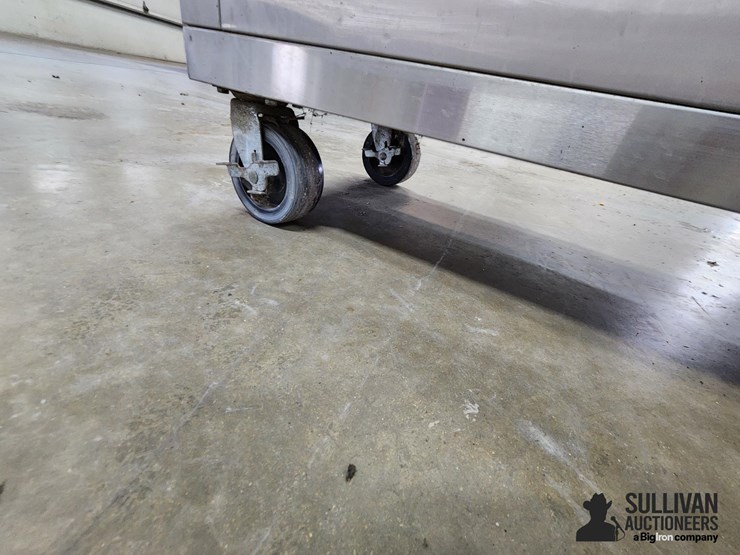 craftsman-ball-bearing-griplatch-tool-box-image-16