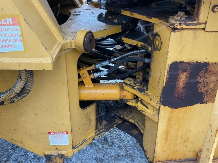 komatsu-wa180-image-13