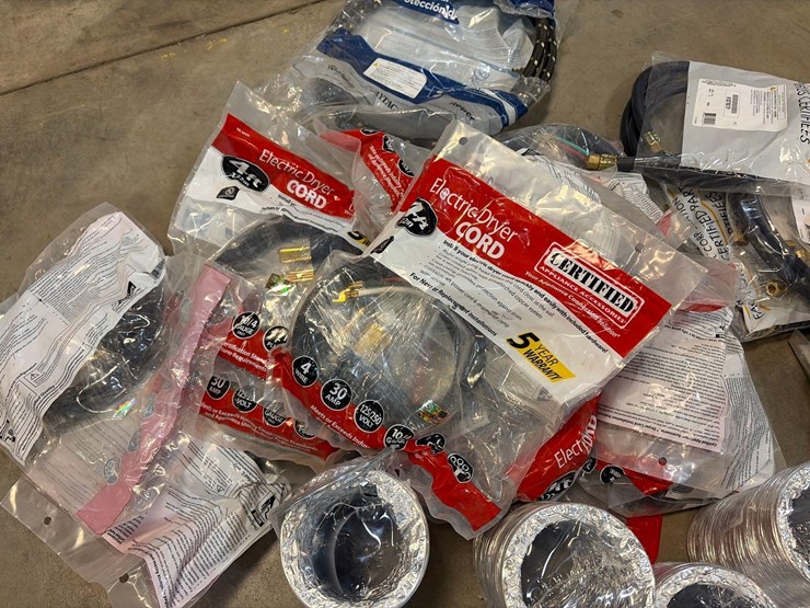 assortment-of-dryer-chords,-vent-tubes,-wash-machine-hoses,-and-range-power-cords-image-3
