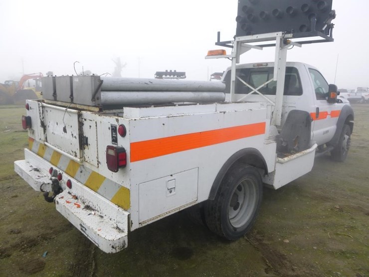 2012-ford-f450-image-3